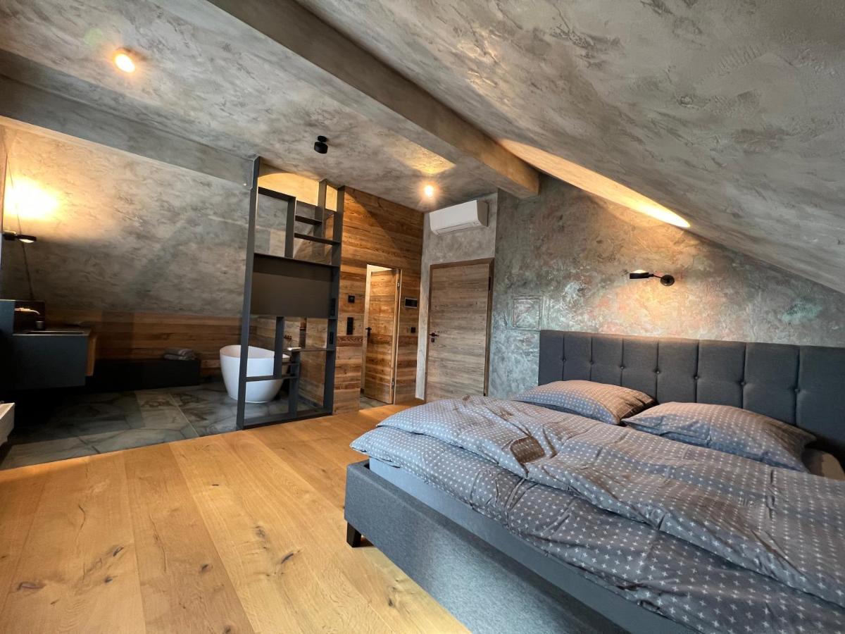 רודינג Appartement Der Extraklasse Mit Whirlpool מראה חיצוני תמונה
