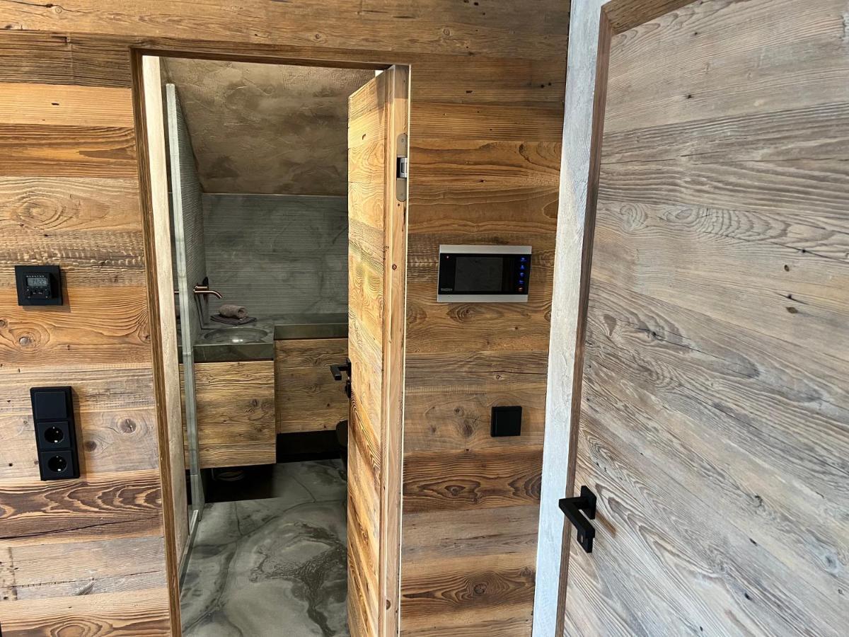 רודינג Appartement Der Extraklasse Mit Whirlpool מראה חיצוני תמונה